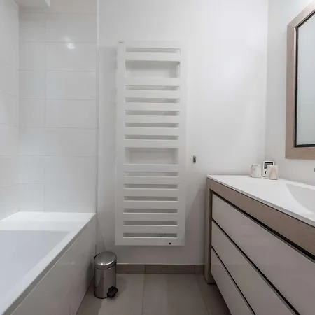 1850 - 4 Pers - Skis Aux Pieds Avec Parking Et Wifi - Fr-1-631-232 *